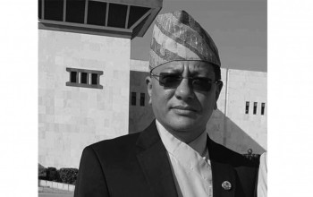 नेता डा. थापाको निधन